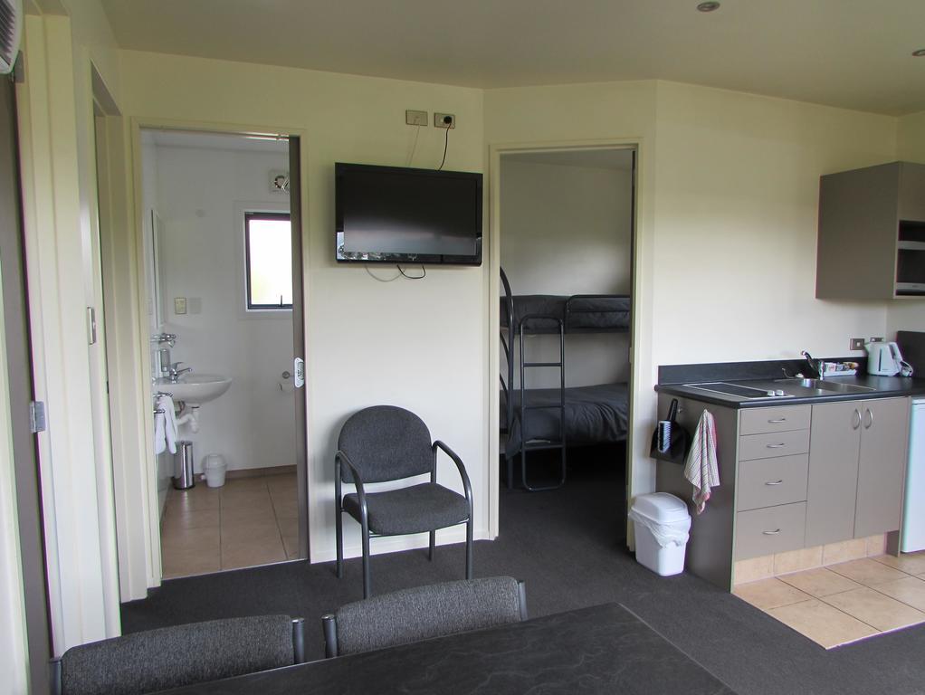 Dunedin Holiday Park Bagian luar foto