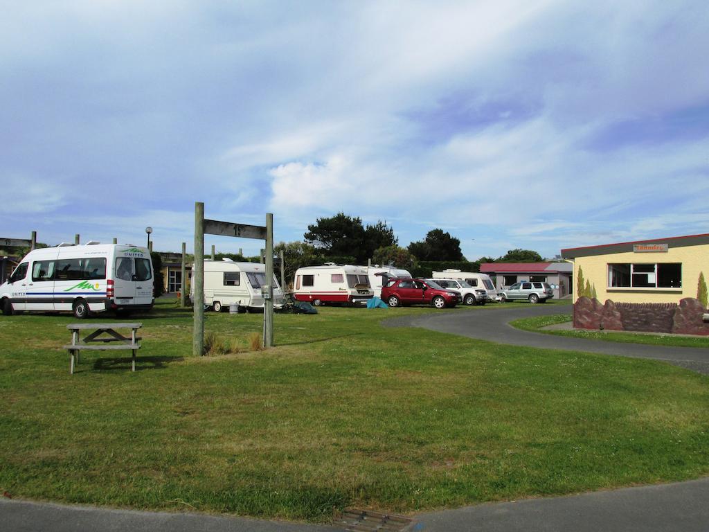 Dunedin Holiday Park Bagian luar foto