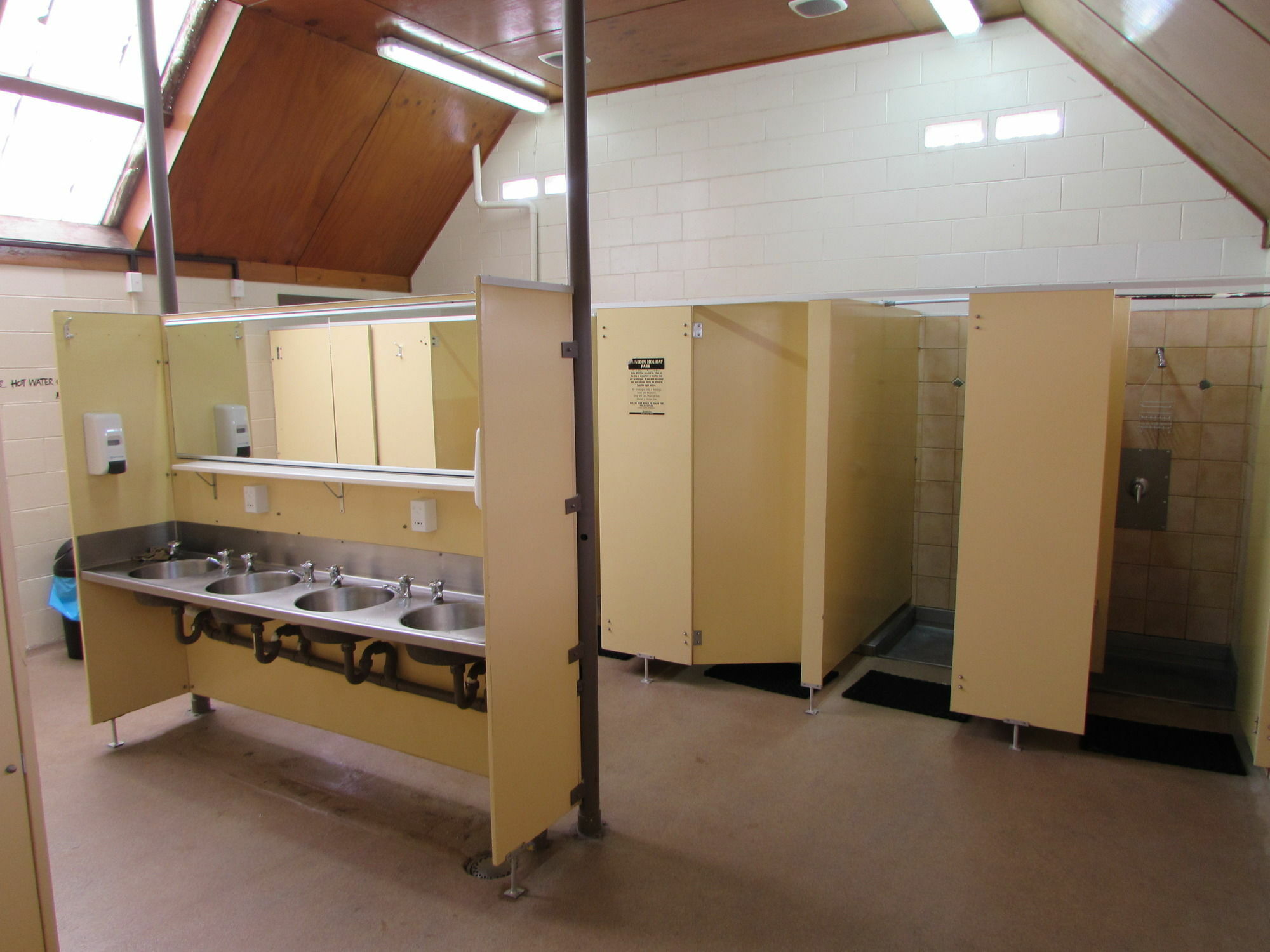 Dunedin Holiday Park Bagian luar foto